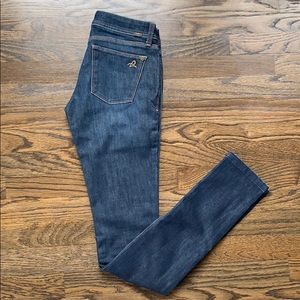 DL1961 Nicole Ultra Skinny- Size 24